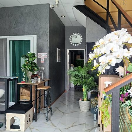 Merit Courtyard Suvarnaphumi House Bangkok Exterior photo