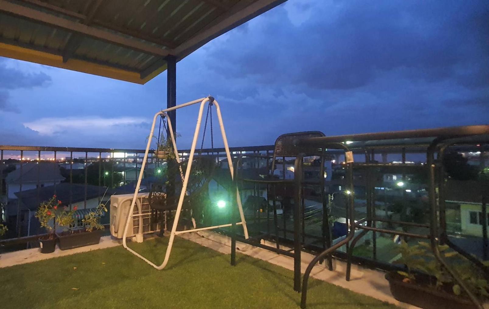 Merit Courtyard Suvarnaphumi House Bangkok Exterior photo